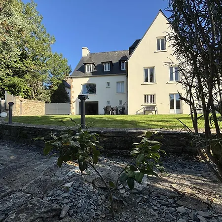 La Maison De La Place *